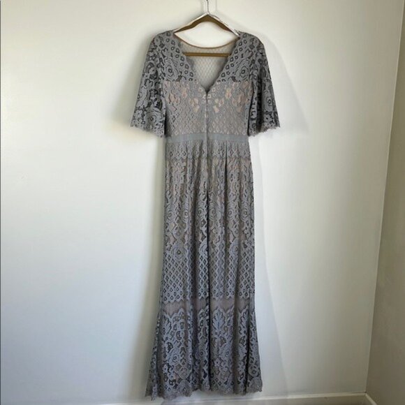 Tadashi Malina Flutter Sleeve Lace Gown In Pewter/ Petal - 6 - Picture 3 of 10